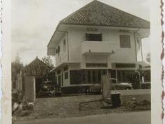 Diplomat Ladislav Tisliar-CS Ambasada Jakarta-Indonezia-1952-02