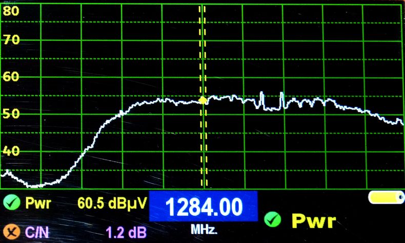 dxsatcs-arabsat-5c-20-east-ka-band-reception-frequency-spectrum-analysis-000
