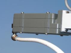 SMW PLL LNB with LOF stability 150 kHz and LOW phase noise  nr4
